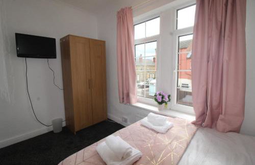 High Street House Thurnscoe by Smart Corporate Stays - Photo 62