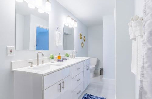 Villa 4BR Villa Private Pool BBQ Area Near Beach - Photo 55