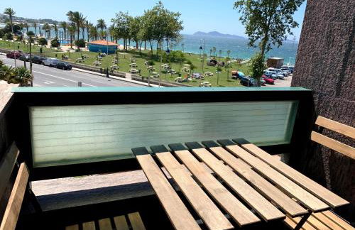 Apartamentos en Playa de Samil Primera Línea de playa Pe Na Areia - Foto 1