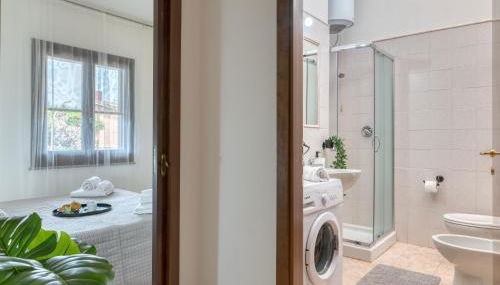 IzzHome Escape 2 - Foto 4, towels, Shower