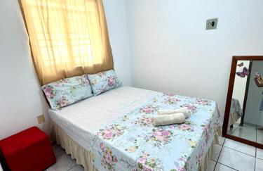 Apt3 Grande com 2 Quartos 2 cama-casal WIFI Smart TV Garagem a 1 min Rodoviaria - Foto 5