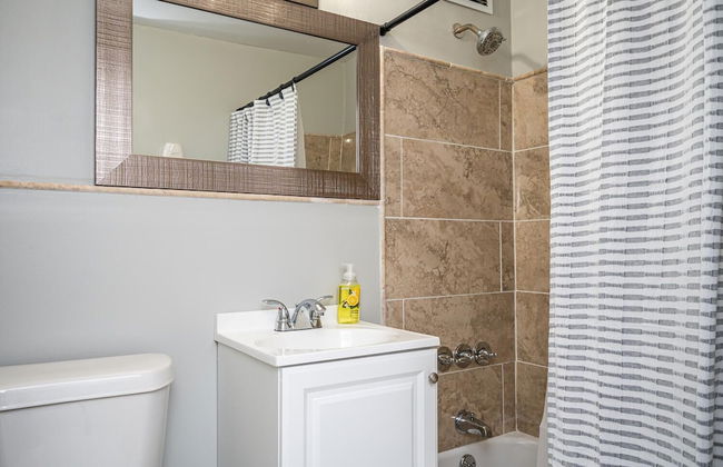 ATL downtown 2BR King Bed FREE parking - Foto 24