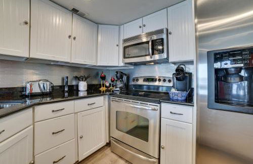 Luxury Lakefront Boyne City Townhome with Views! - Foto 10