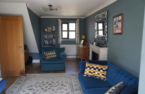 Atworth Haven: 4-Bed Home with Garden - Foto 19