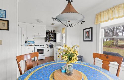 Charming 2-Bedroom Strong Cottage in Twin Lake, MI - Foto 7