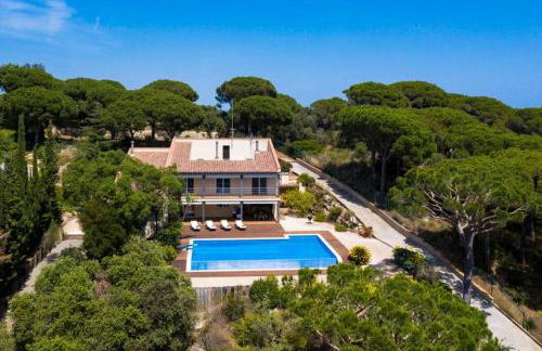 Mediterranean villa with pool near barcelona - Foto 2