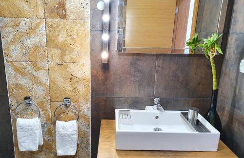 Moradia Familiar Piscina 5min Praia by HOST-POINT - Foto 15