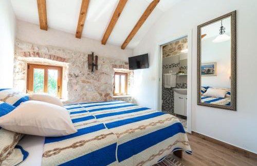 Holiday Home Marina - private swimming pool - Foto 44