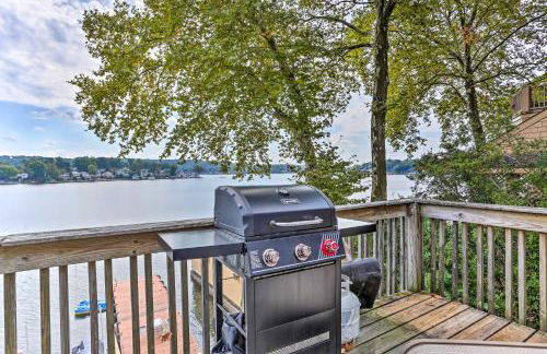 Spacious Lakefront House With a Private Dock - Foto 34