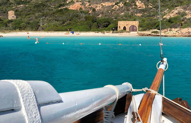 Giro in veliero nell'area marina della Tavolara - Photo 6