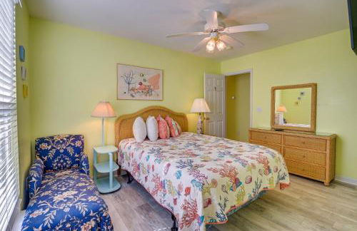 Walk to Ocean and Pier Surfside Beach House with Pool - Foto 20