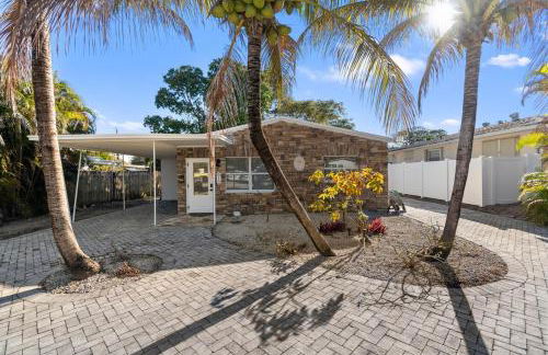 Tropical Haven Fully Remodeled Entire home Sleep 6 - Foto 1