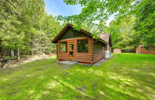 Cardinal Pines Cabin on 8 Acres - Dog Friendly! - Foto 1
