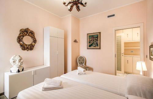 La Dolce Vita Of Via Veneto - Prestigious Apartment With Wonderful Terrace In the Historic Center - Foto 27