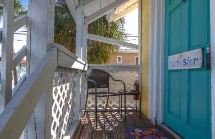 1BR 1BA NorthStar Bungalow. Just Steps to the beach and the bay. - Foto 12