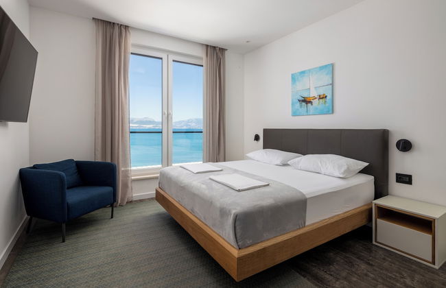 Acadia Beach Villas & Apartments, Slatine - Photo 18