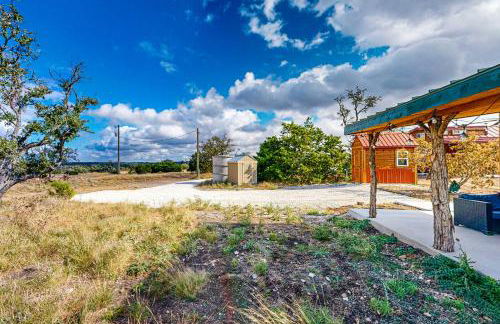 Modern Tiny House in Hill Country with Covered Patio - Foto 18