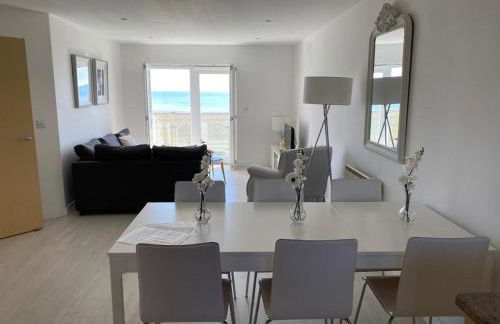 LUXURY BEACHFRONT OUTSTANDING 2 bedroom APARTMENT - Foto 17
