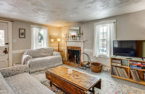 Historic 1820s Homestead on Battenkill River! - Foto 2