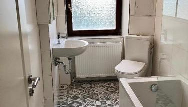 Ferienwohnung BERNIUS 6 Personen 3 Zimmer 90 qm - Foto 3