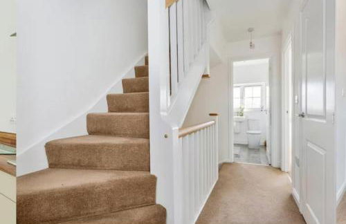 Family-Friendly 4-Bedroom House in Moston with Parking and Garden - Foto 45