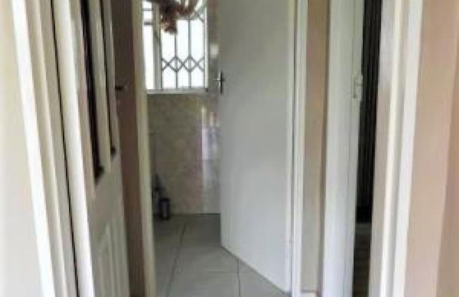 2 Bedroomed Apartment With En-suite and Kitchenette - 2067 - Foto 23