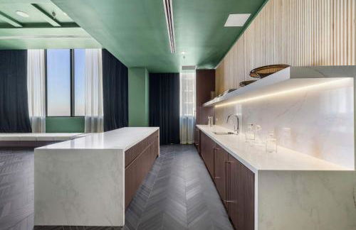 Elevated City Living at The Crosby - Downtown Miami - Foto 8