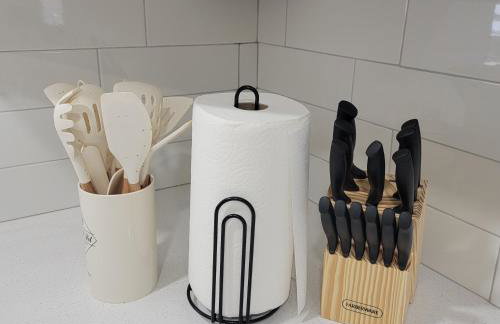 Cozy Cottage near USU - Photo 15