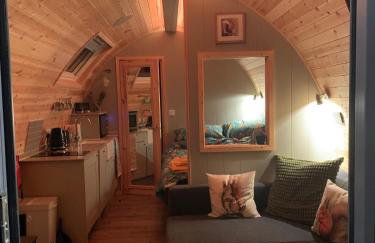 Red Squirrel Pod with Hot Tub - Foto 42