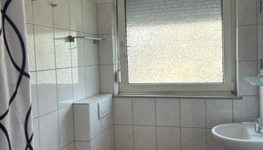 Ruhige Wohnung im Norden von Düsseldorf - Foto 5, Shower