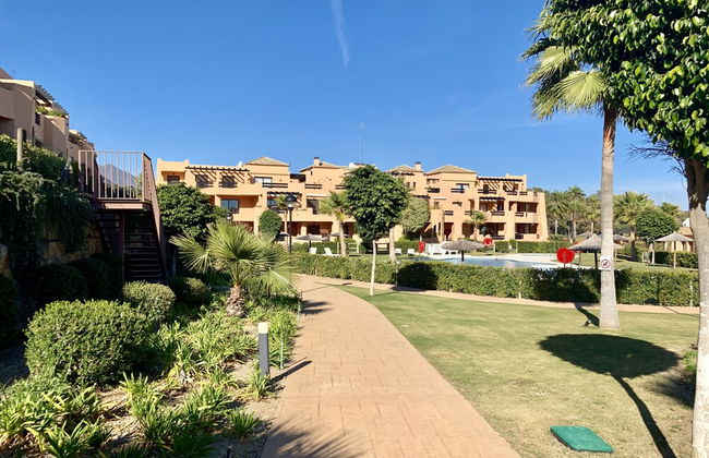 Casares Beach Golf Apartment With Private Garden and Pool Access - Foto 35