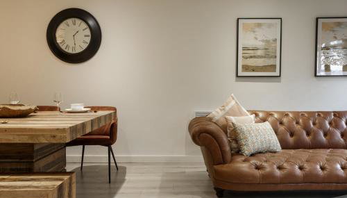 Exclusive Penthouse- 85 Inch Huge TV - Foto 4, Other