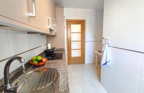 Manuela Nogales Apartments! - Photo 31