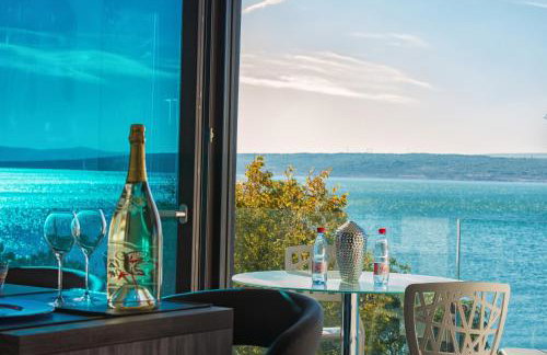 Design-Beachresort - with Pool - first line to the sea - Foto 64