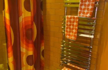 The Retro Retreat with free parking - Foto 16