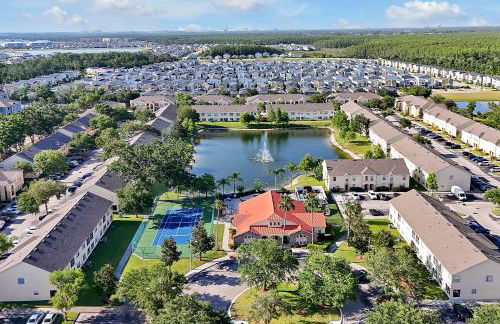 Spacious Condo W/ Pool,Gym near Disney & Seaworld - Foto 56