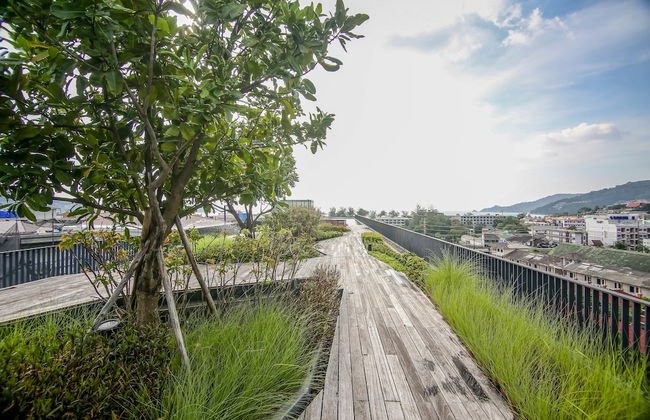 The Deck Patong - Foto 43