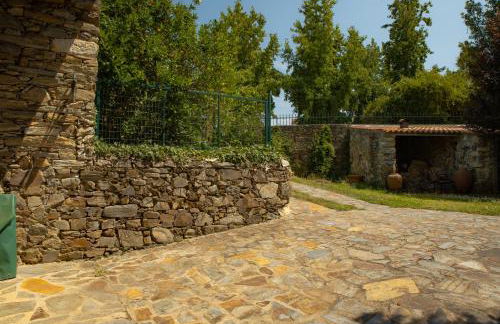 A Sobreirinha Jacuzzi e Pet Friendly - Foto 28