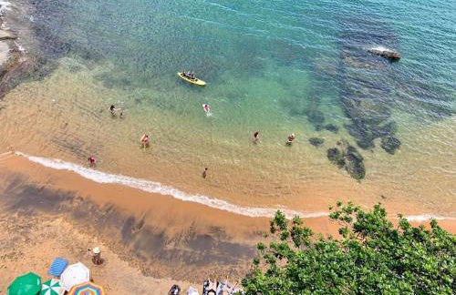 Apartamento Pé na Areia e águas tranquilas no centro de Guarapari - Foto 23