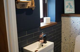 Atworth Haven: 4-Bed Home with Garden - Foto 33