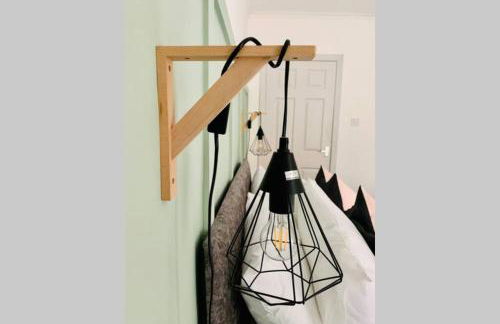 The Nook - A stylish apartment with garden, near the beach - Foto 18