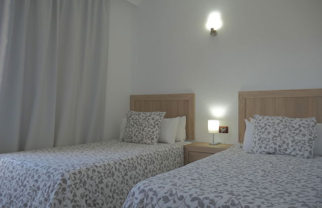 Apartamentos Pirámides - Photo 11