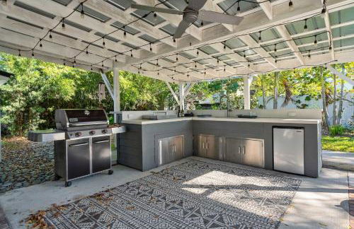 Tiny Home w MIL suite - 3 MI to DT - Foto 66