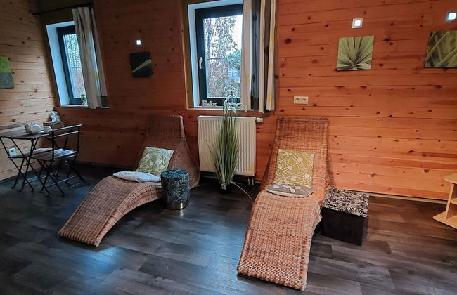 Rustic Holiday Home with Sauna & Hot Tub in Wooded Area - Photo 26