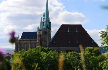 Wohnung mit Blick auf die Zitadelle Petersberg - 3 Zimmer - Foto 62