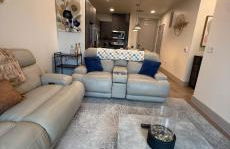 Cozy Luxury Modern Apartment movie couches - Foto 11