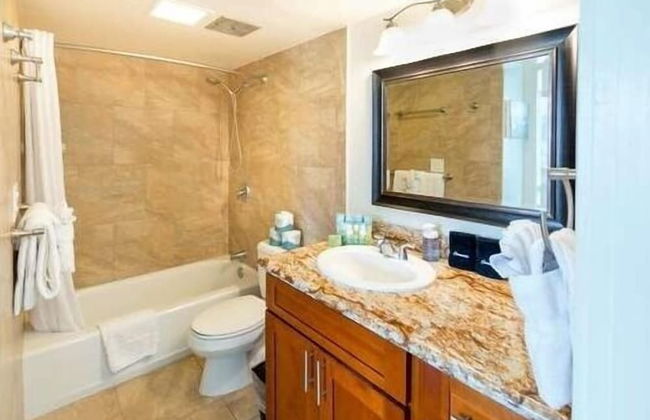 Deluxe Panoramic Mountain View Condo - 37th Floor, Free parking & Wifi by Koko Resort Vacation Rentals - Foto 12