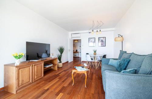 Extraordinary Sea View - 1 Bdr with AC - Photo 8