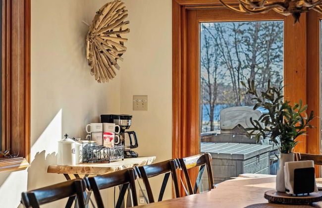 Lake View Retreat Avantstay Entertainer's Home Yard, Deck, Game Room - Foto 14