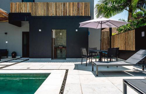 JQY Beach Flats - 950m da Praia - Garagem subterrânea - Estação de carregamento para veículos elétricos - Foto 34